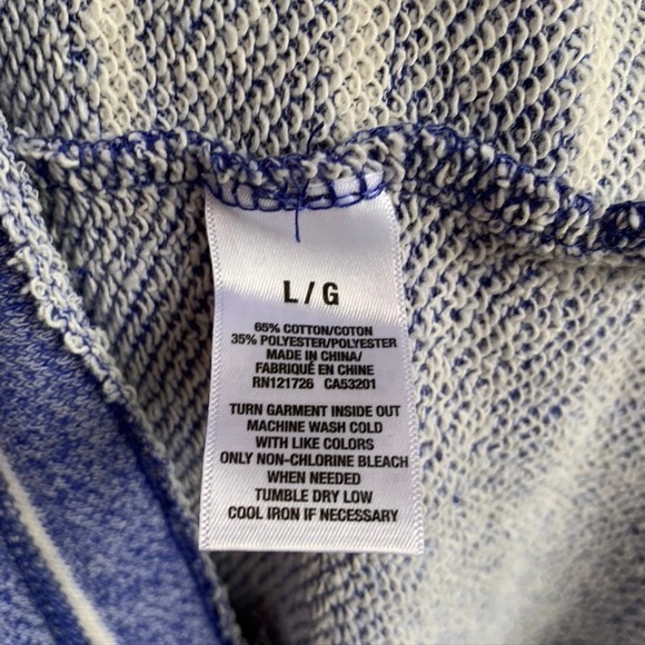 Aeropostale Distressed Sweater Blue White Striped - Picture 5 of 8